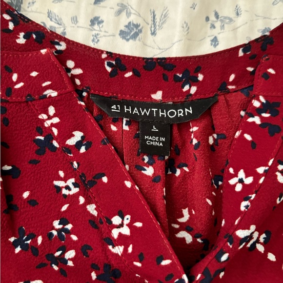 Split neck blouse - Picture 3 of 4